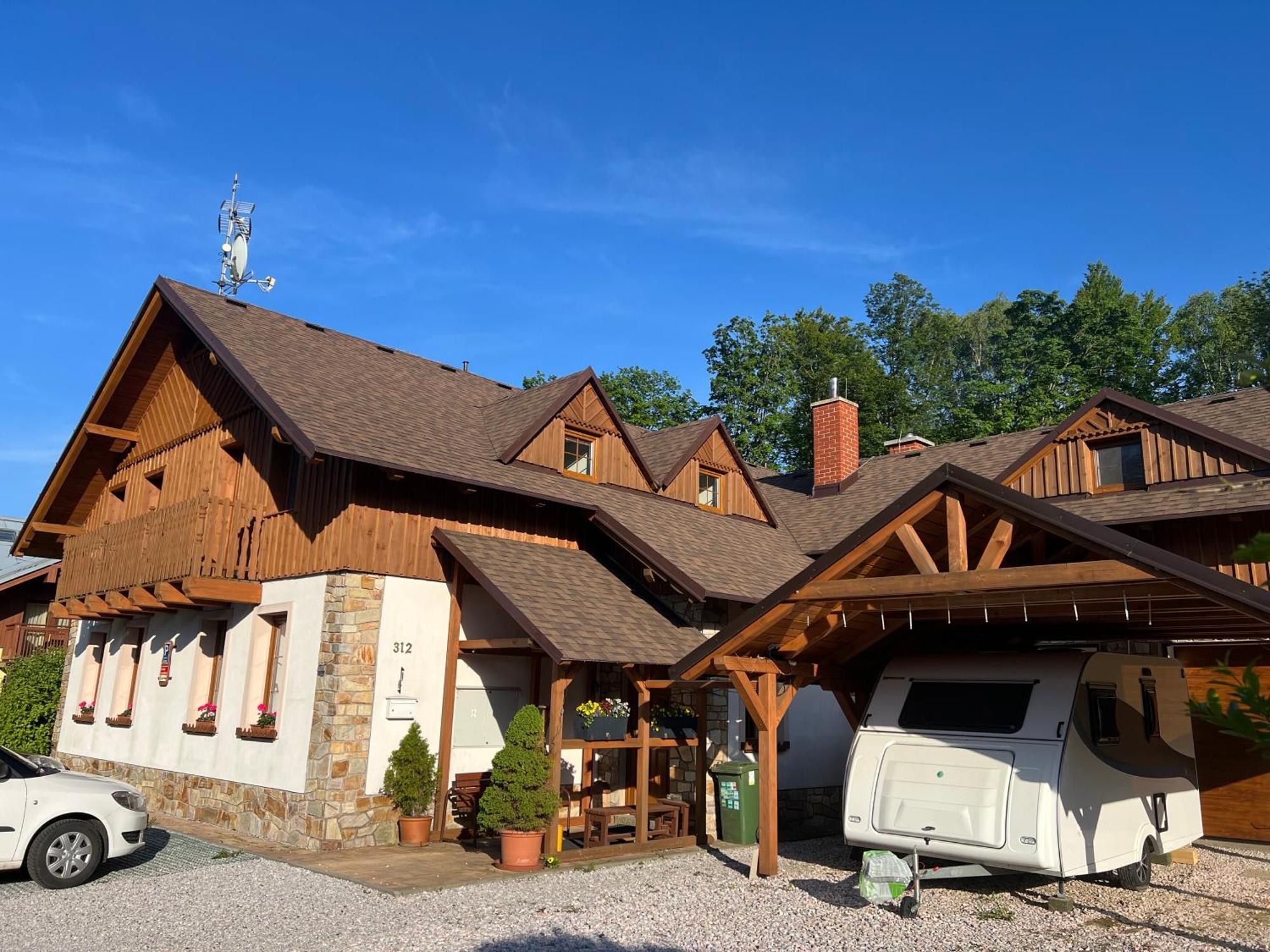 U švýcarského Dvora Habitación en casa particular